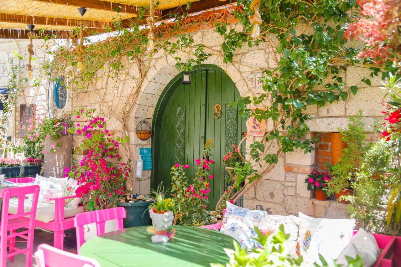 Çeşme Apaz Alacati Hotel מראה חיצוני תמונה