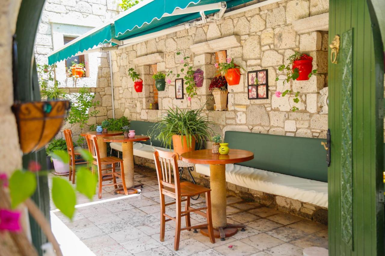 Çeşme Apaz Alacati Hotel מראה חיצוני תמונה