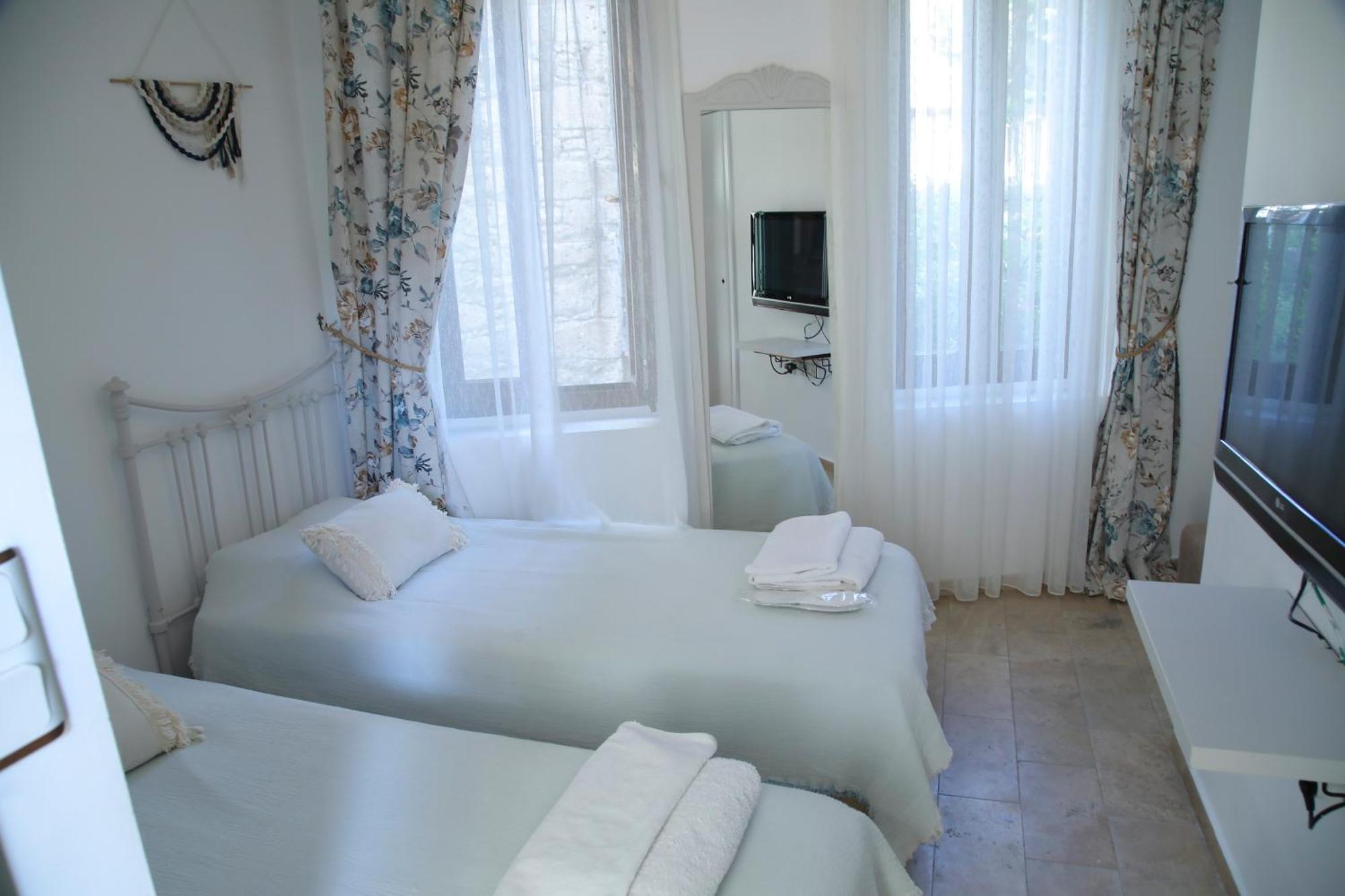 Çeşme Apaz Alacati Hotel מראה חיצוני תמונה